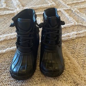 Stevie’s black duck boot